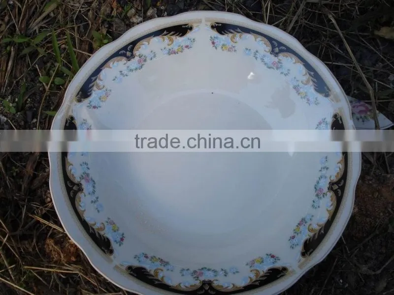Mid east hot design ceramic deep cut edge plate with flower/lowest price soup plate