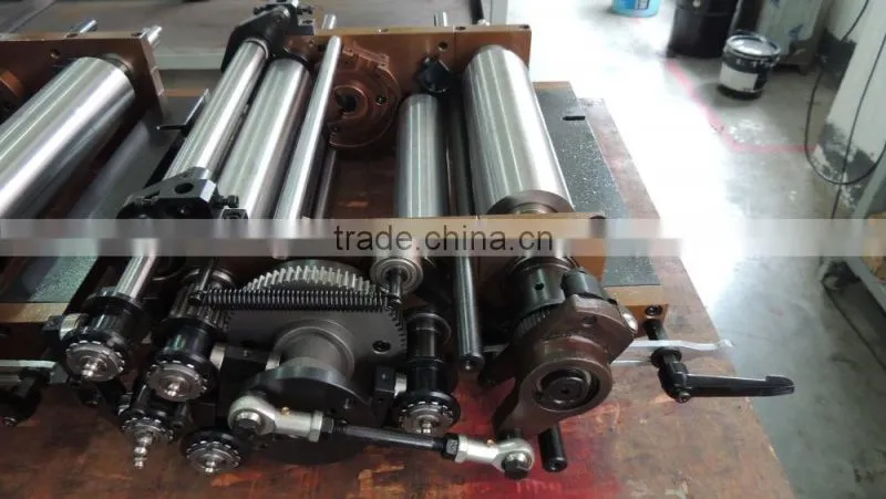 Electronic label printing machine