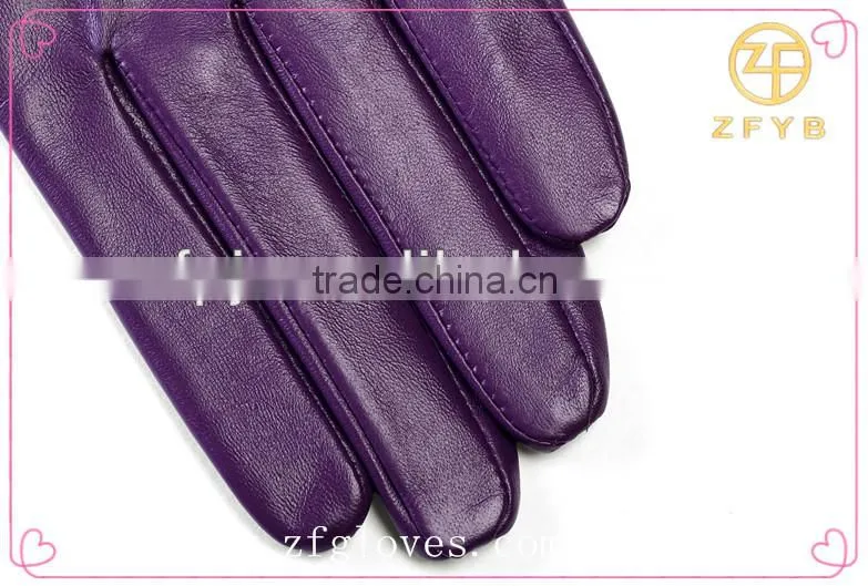 2015 customed fashion Lady Leather Touch Screen Glove