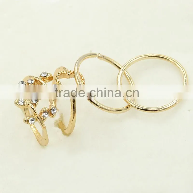 Fashion Latest Gold Finger Multiple Engagement Ring Set for Women