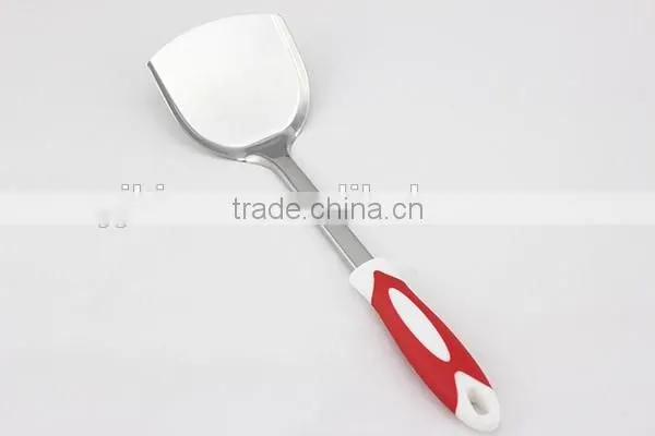 Eco-friendly kitchen utensil stainless steel solid turner with plastic handle