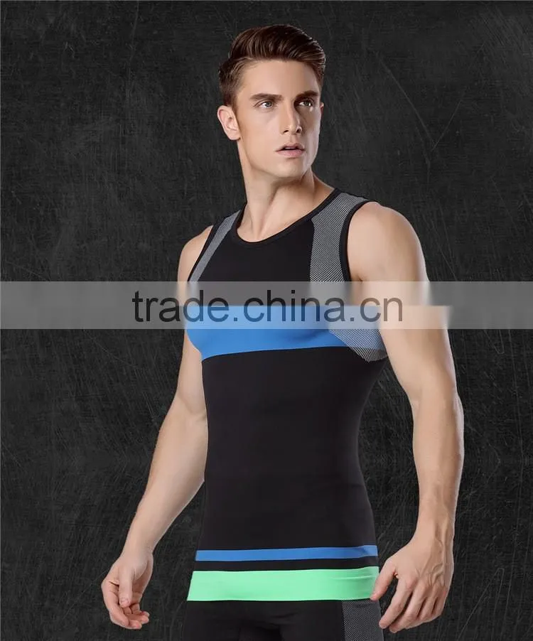 2016 Latest sleeveless custom fashion design gym tank top