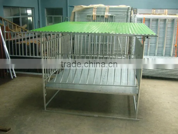 square cattle hay feeder with roof