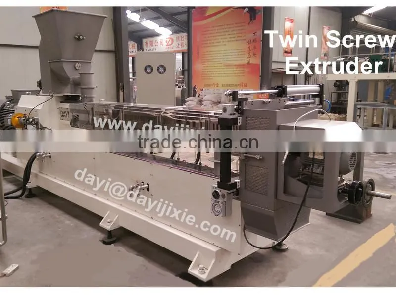 Double-Screw Extruder for Puff Snack, Core-filling Snack, Corn Flakes, Cereals with 150~350kg/h