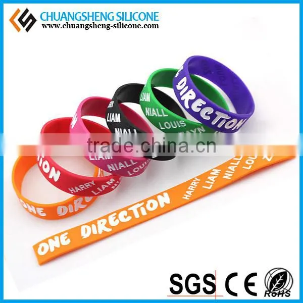 Top Grade Stylish 2015 Hot Gravure Silicone Bracelet