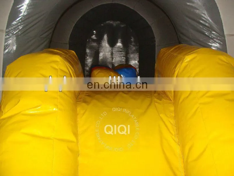 QIQI inflatable tunnel