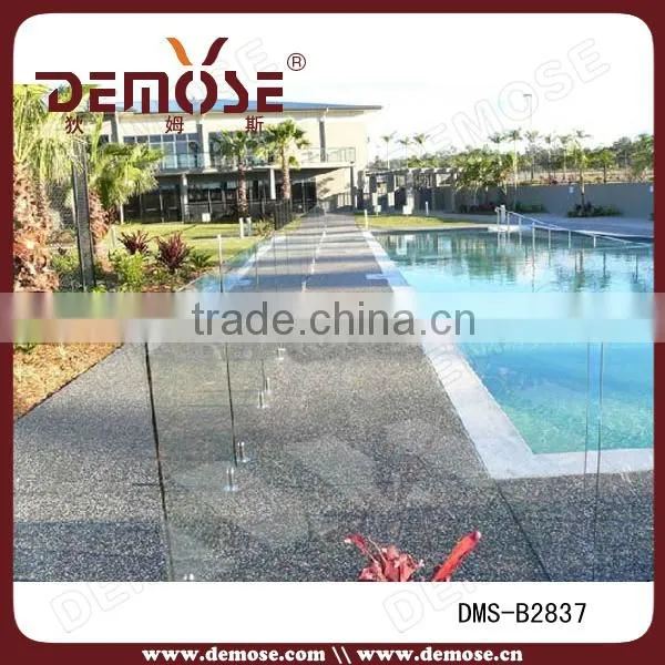 The safety factor of the aluminum fence