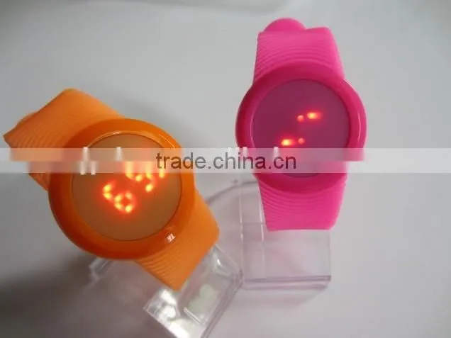 Women men Waterproof Touch Screen LED Digatal Silicone Jelly Watch Student Boy