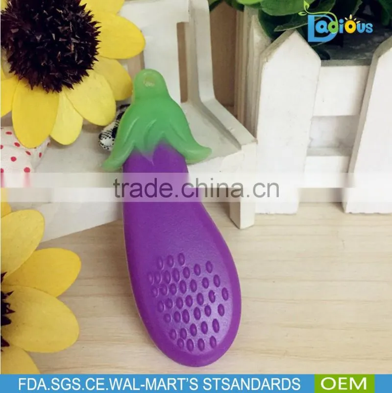 Alibaba Hot Selling Funny baby toys teether bpa free silicone teething ring