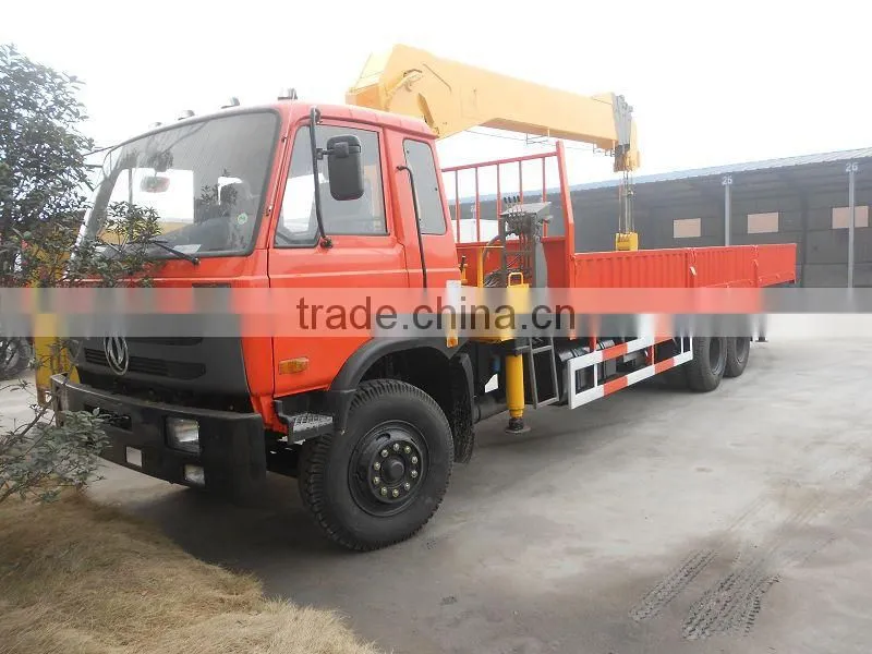 Hot sale/ truck with crane of 20-25T