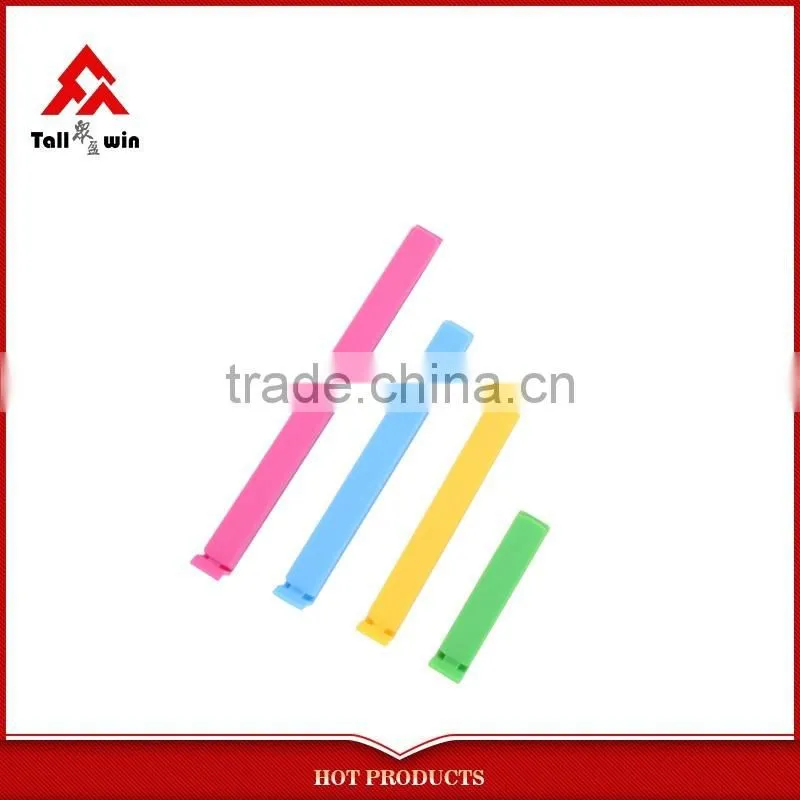 Plastic bag seal clips with different size
