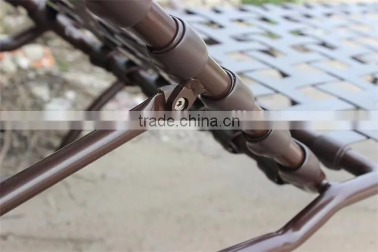 Flat rattan net weaving sun lounger