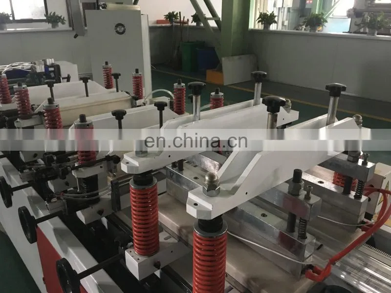 3 sides sealing bag making Machine ( with central sealing function )