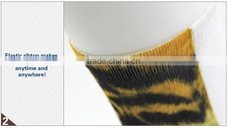 Wholesale custom digital print screen printed socks