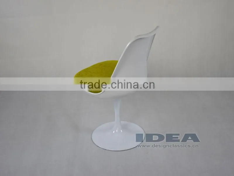 Replica Eero Saarinen Tulip Chair