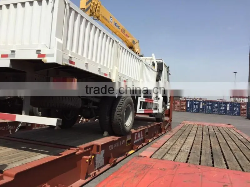 new condition howo 25 ton cargo truck with 10 ton XCMG truck crane for sale
