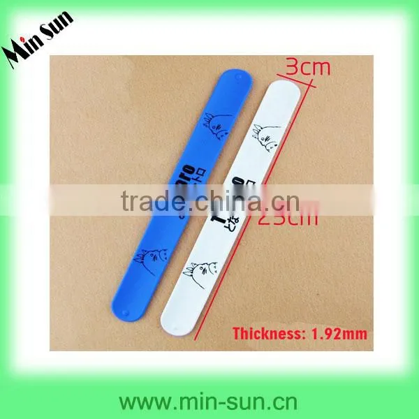 Factory sale price silicone slap bracelet with custom logo