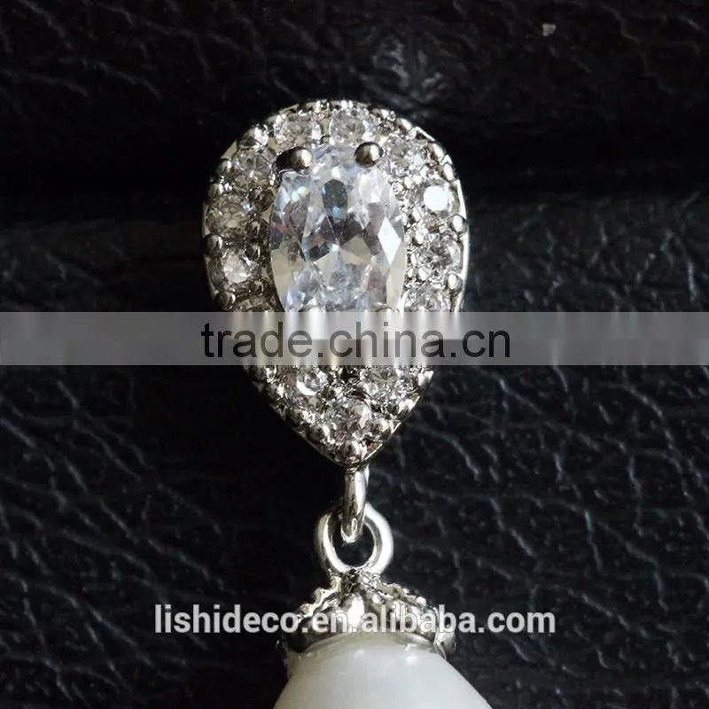Latest Design Diamond Earring Zircon Earring Jewelry Wholesale Pearl Earring