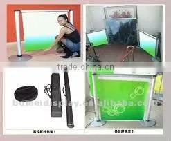 Telescoping metal rack trade show display