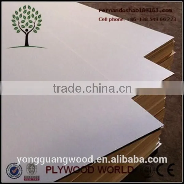 Particle Core White Polyester Plywood