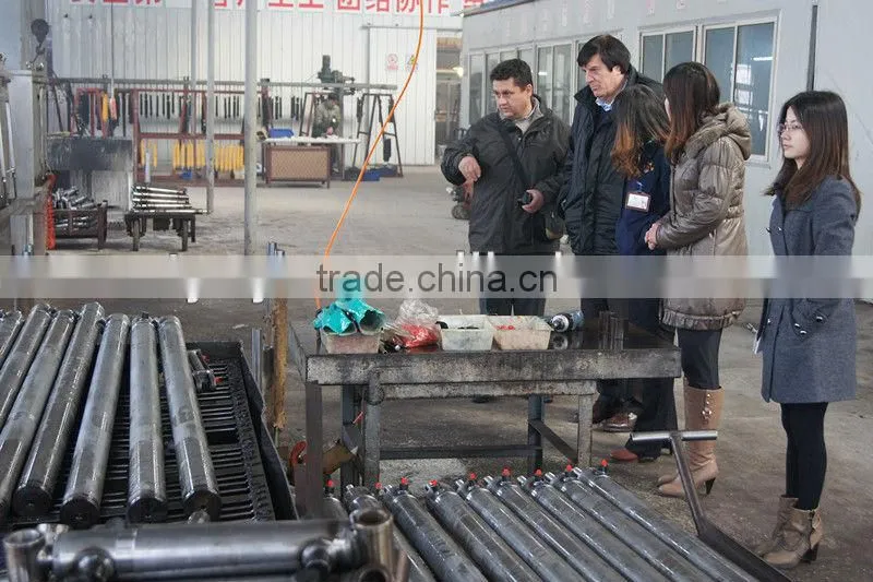 compact tie rod hydraulic cylinder for agricultural equipment