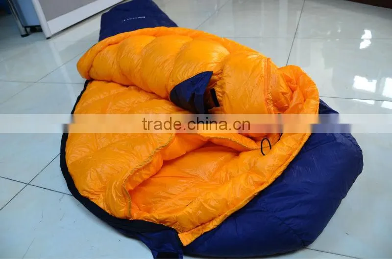 Contrast colour duck down mummy sleeping bag for camping