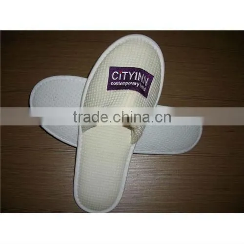 Hotel White Cotton Slippers