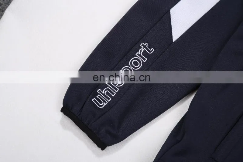 custom design sports tracksuit
