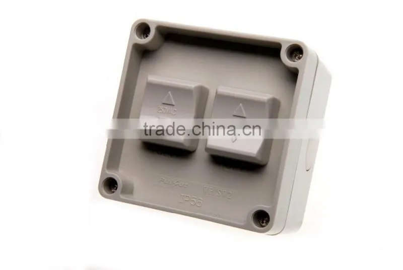 weatherproof double switch 250V 20A
