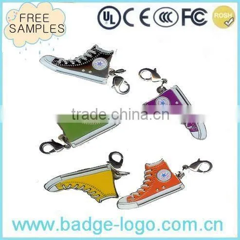 custom design metal pendant necklace