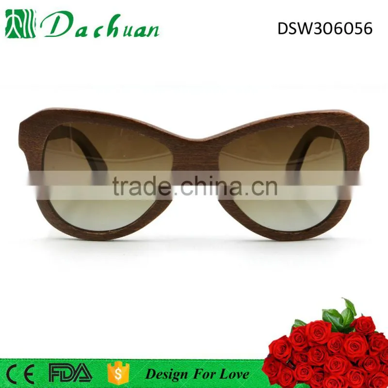 New fashion Italy design CE polarized custom brand wooden sunglasses