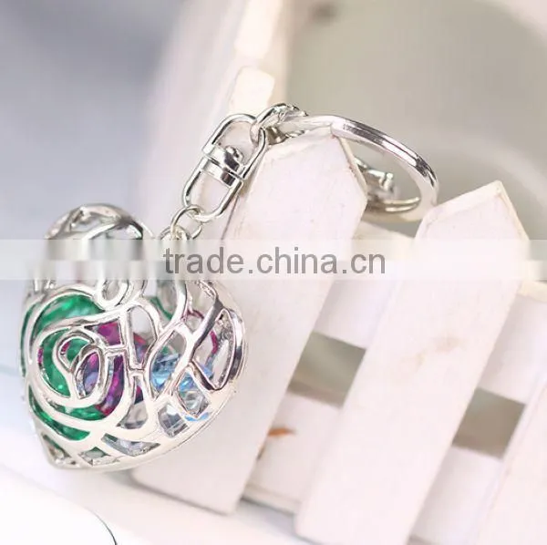 2014 Elegant Hollow Heart Pendant Key Chain, Gift Bag Pendant ZTKC-108