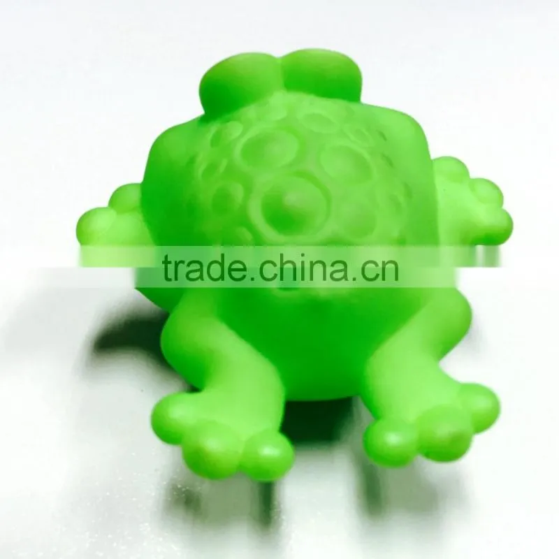 Frog Bath Toy,Farming Frog Plastic Toy,Small Toy
