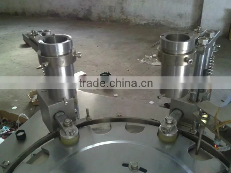 cap liner machine
