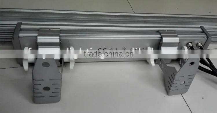 CE LVD EMC FCC IP65 Outdoor DMX512 6in1 RGBWA+UV 24*18w LED Slim Cameleon Pixel Linear Wall Washer Bar Light