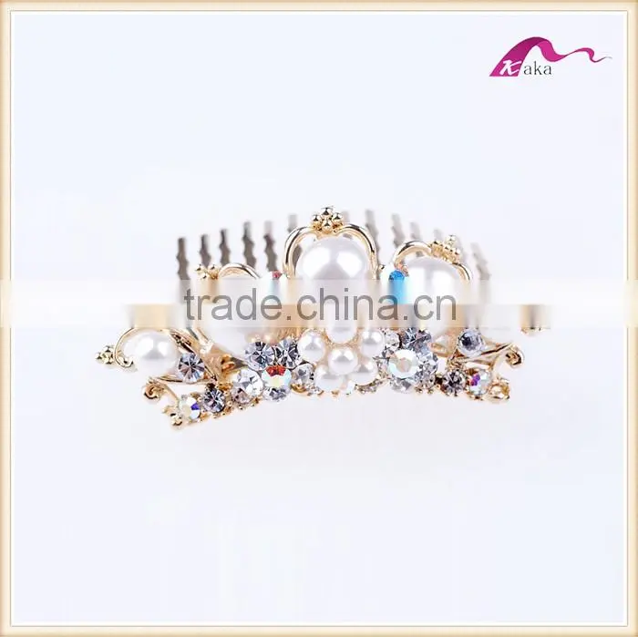 Fashion Crown Tiara Pearl Decorative Hair Comb Clips