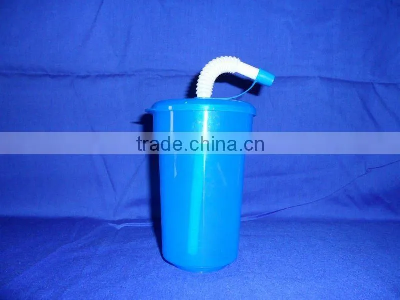 Plastic straw cup - 400ml