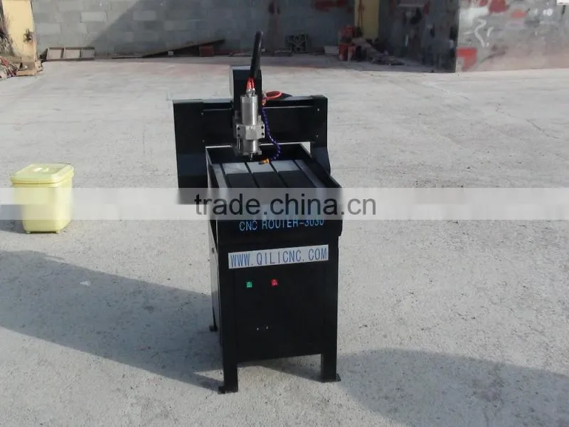 QL-3030 High precision with table moving 3030 metal engraving cnc mini router