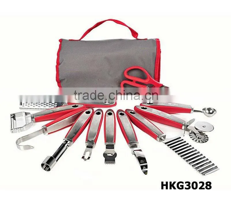 10-piece Garnish Set with Storage Case in green