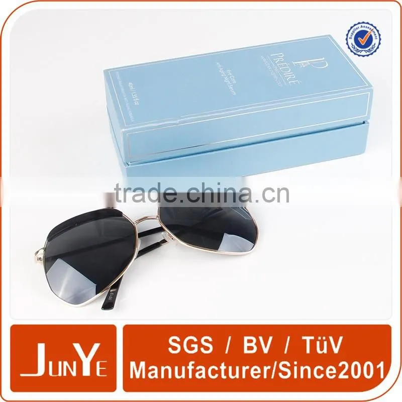 high end magnetic closure essential oil gift box packaging