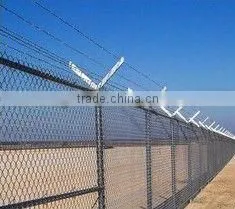 Razor barbed wire coil
