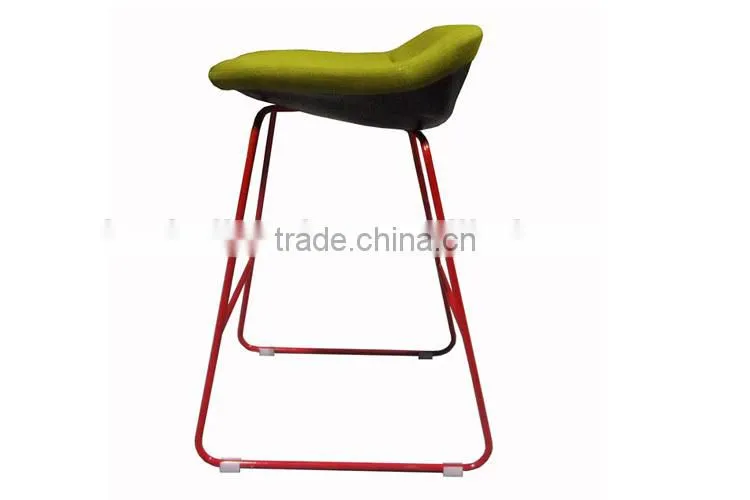 BS013A Swivel barstool