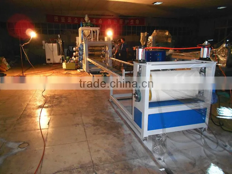 High Speed Automatic Disposable Plastic Cup Making Machine