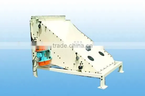 Single shaft double-propeller feed mixer