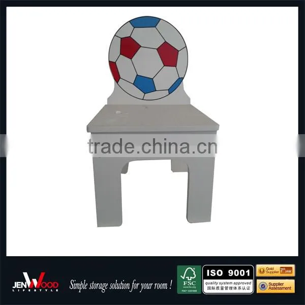 Space saving children beach chair