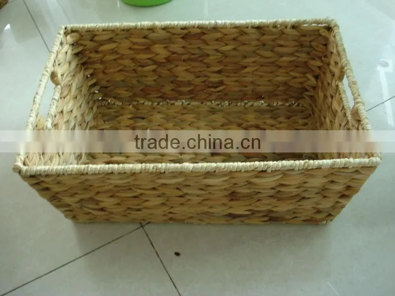 handcraft water hyacinth basket