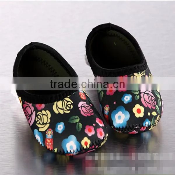 new design neoprene sports shoes