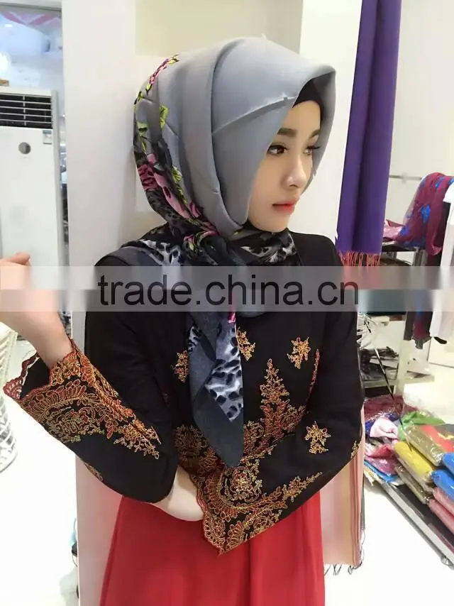 Popular french cotton 110*110cm islamic muslim square scarf