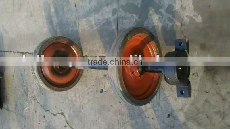 Pinch roller for conveyor belt