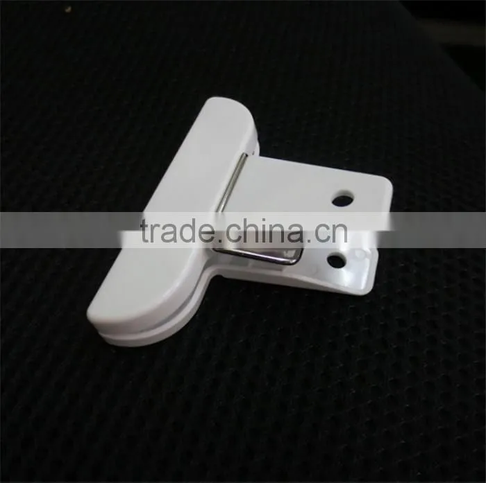 printed logo plastic colorful clothing clips